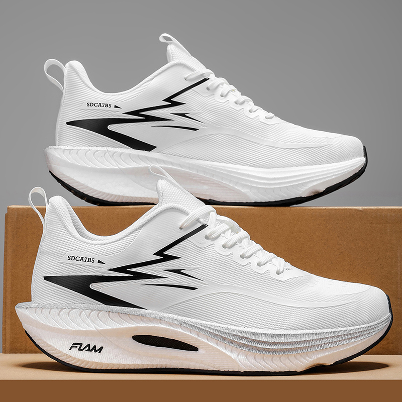 ランニングシューズ メンズ カーボンボード マラソン スポー - Running Z のレビューと価格